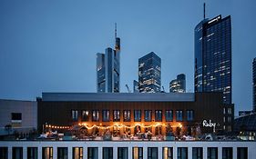 Ruby Louise Hotel Frankfurt By Ihg